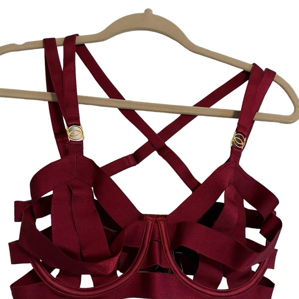Victoria's Secret Burgundy Strappy Bra